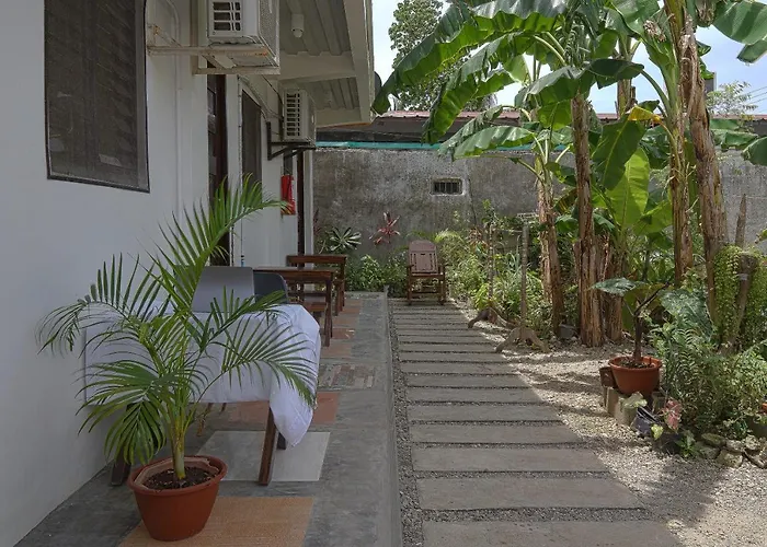 Hotel Yumsky House And