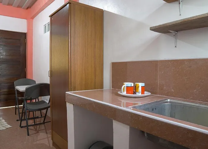 Hotel Yumsky House And Pooc